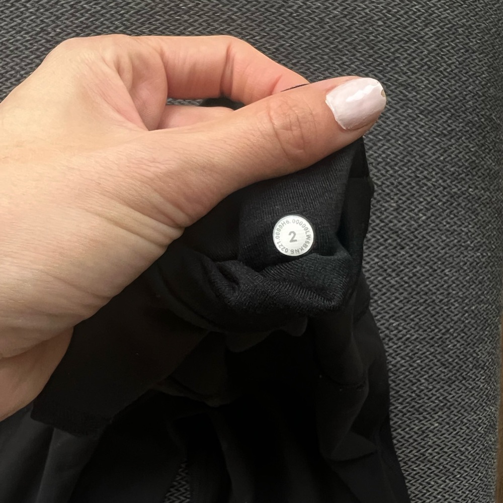 Lululemon Mesh Emboss InStill High Rise Tight - Picture 2 of 8